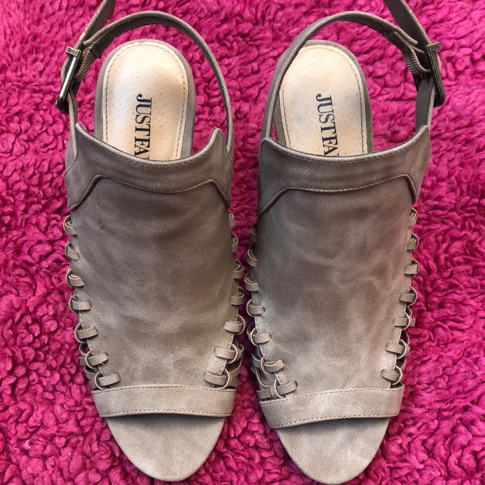 Just Fab shoe